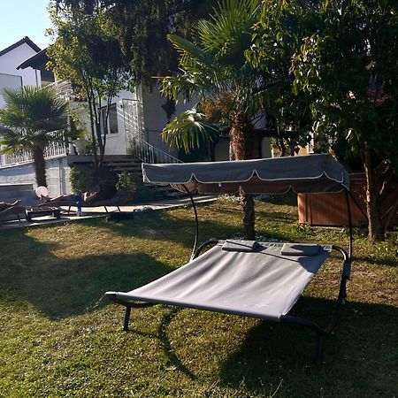 Privates Ferienhaus Mit Pool & Whirlpool Zentral In Bad Dürkheim Exterior foto