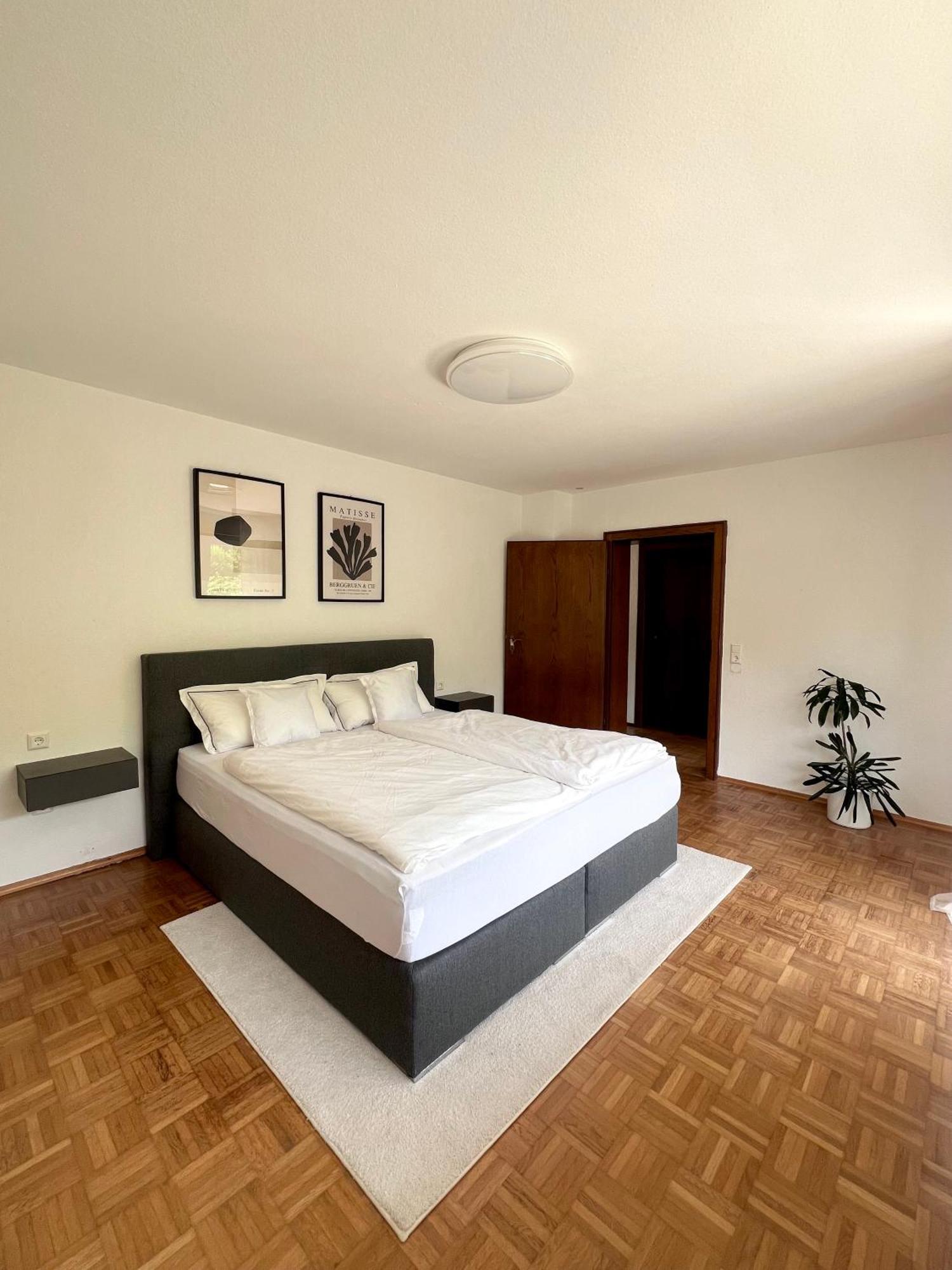 Privates Ferienhaus Mit Pool & Whirlpool Zentral In Bad Dürkheim Exterior foto